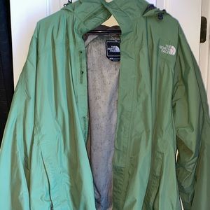 Men’s Northface Rain Jacket Size Large